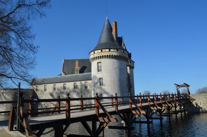 Chateau + Pont (Copier)
