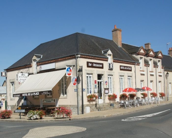 Hotel-restaurant-de-la-Place-Germigny-des-Pres-2020–6–2