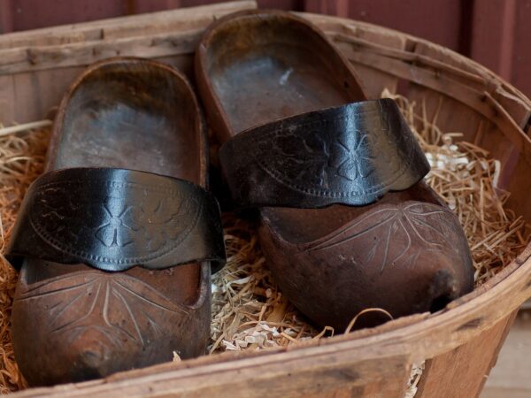 clogs-1396581_960_720. Crédit photo : PIXABAY