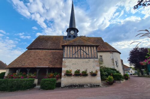 Isdes église. Crédit photo : CC VAL DE SULLY