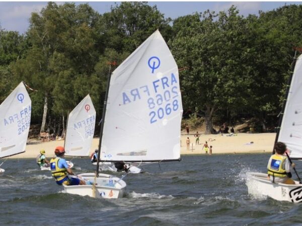 photo voile. Crédit photo : Club de voile