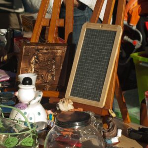 Brocante. Crédit photo : Pixabay
