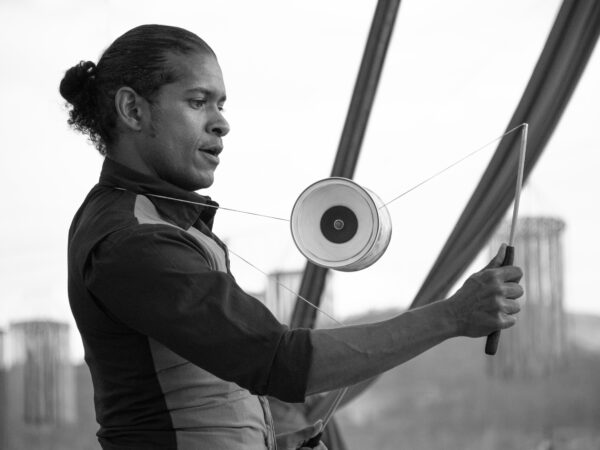 santiagogonzalez-diabolo-7930927. Crédit photo : Pixabay
